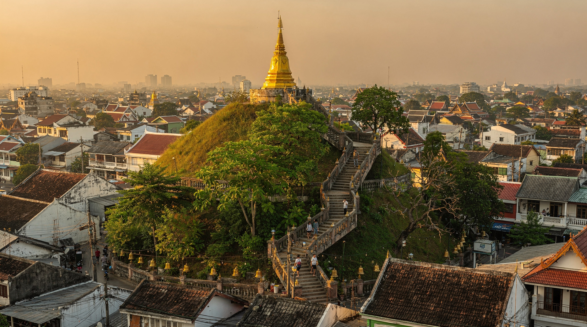 Golden Mount & Phra Nakhon
