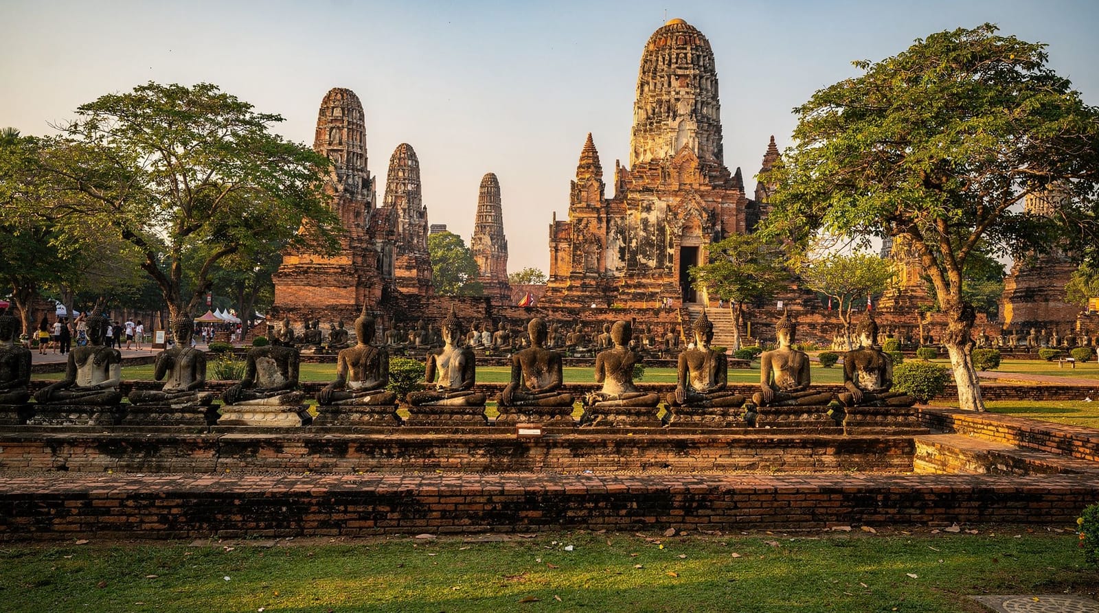 Ayutthaya day trip from Bangkok: the complete guide