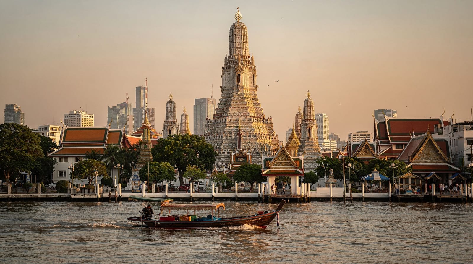 Bangkok vs Singapore: which one is right for your trip — Bangkok or Singapore? Honest 2026 comparison of cost, food, vibe, transit and wh