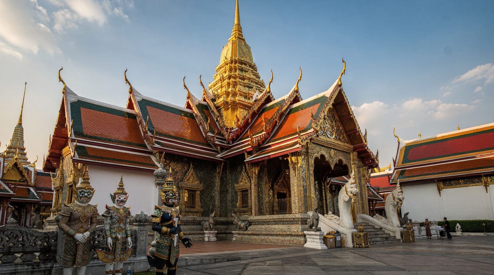 The Thai monarchy and lèse-majesté: what visitors must know