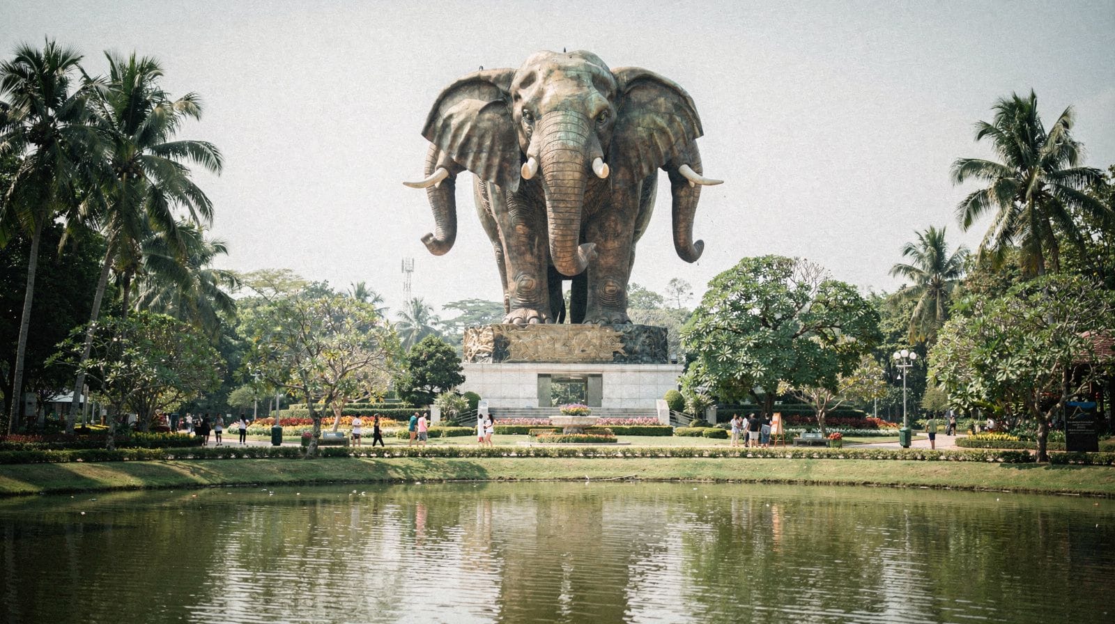 Samut Prakan: Erawan Museum Discounted Admission Ticket